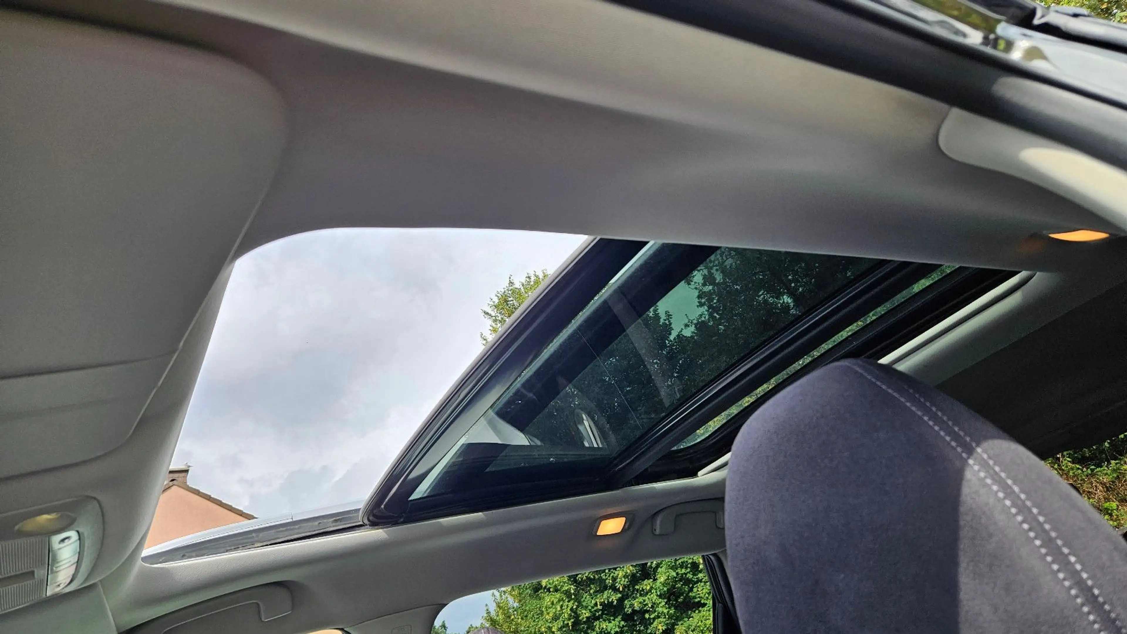 Nissan X-Trail Acenta:7 Sitzplätze,Automatik Gtr,8FB,2H — photo 13