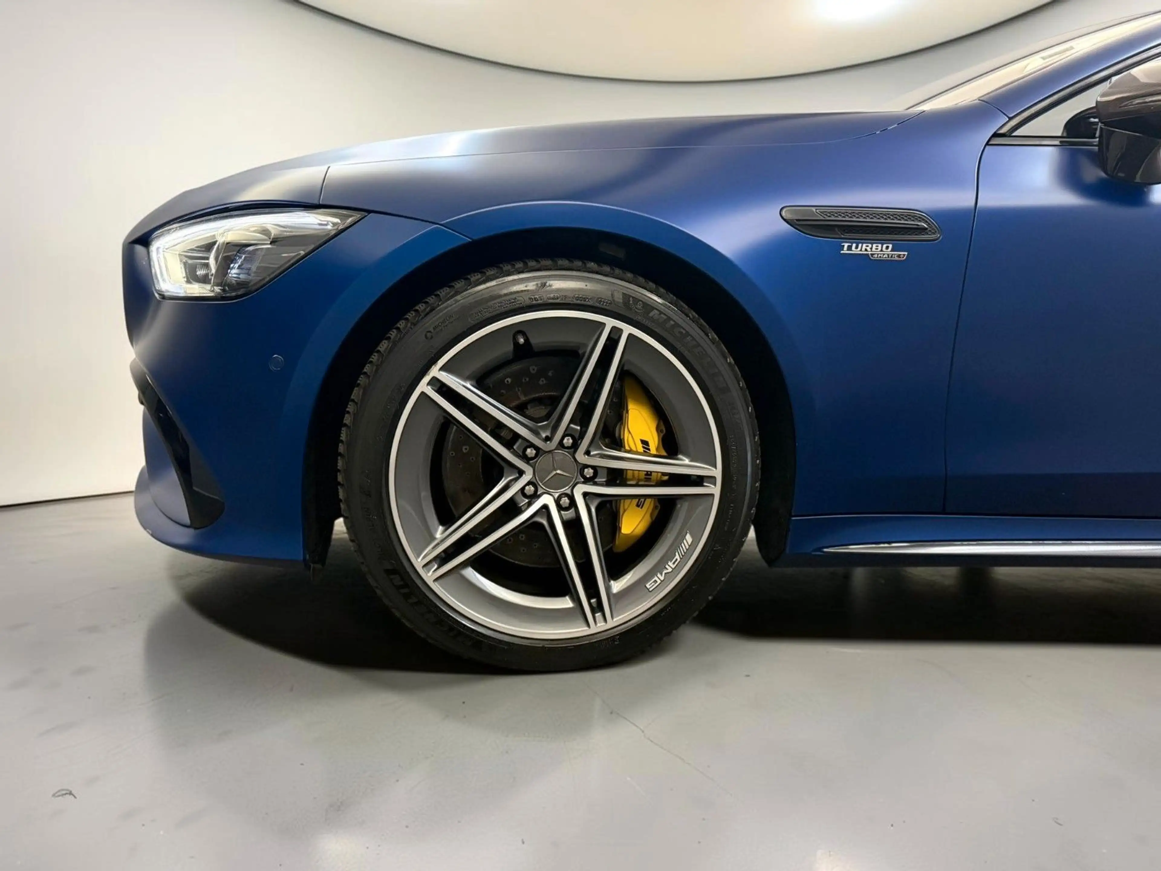 Mercedes-Benz AMG GT 43 4Matic+ CARBON*BURM*MASSAGE*MBEAM*AERO — photo 4
