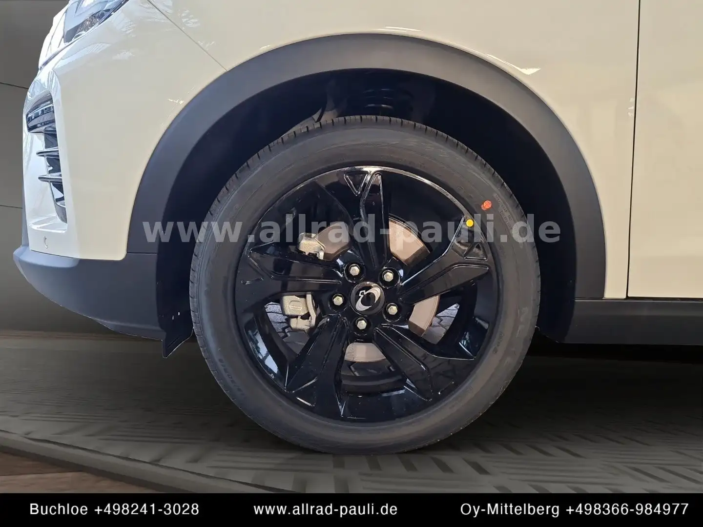 SsangYong Tivoli 1.5 T-GDI Blackline Automatik MY2024 Weiß - 2