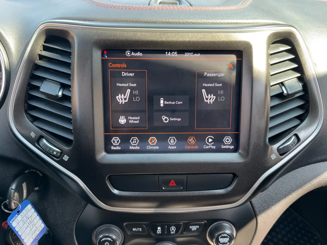 Jeep Cherokee снимка Jeep Cherokee