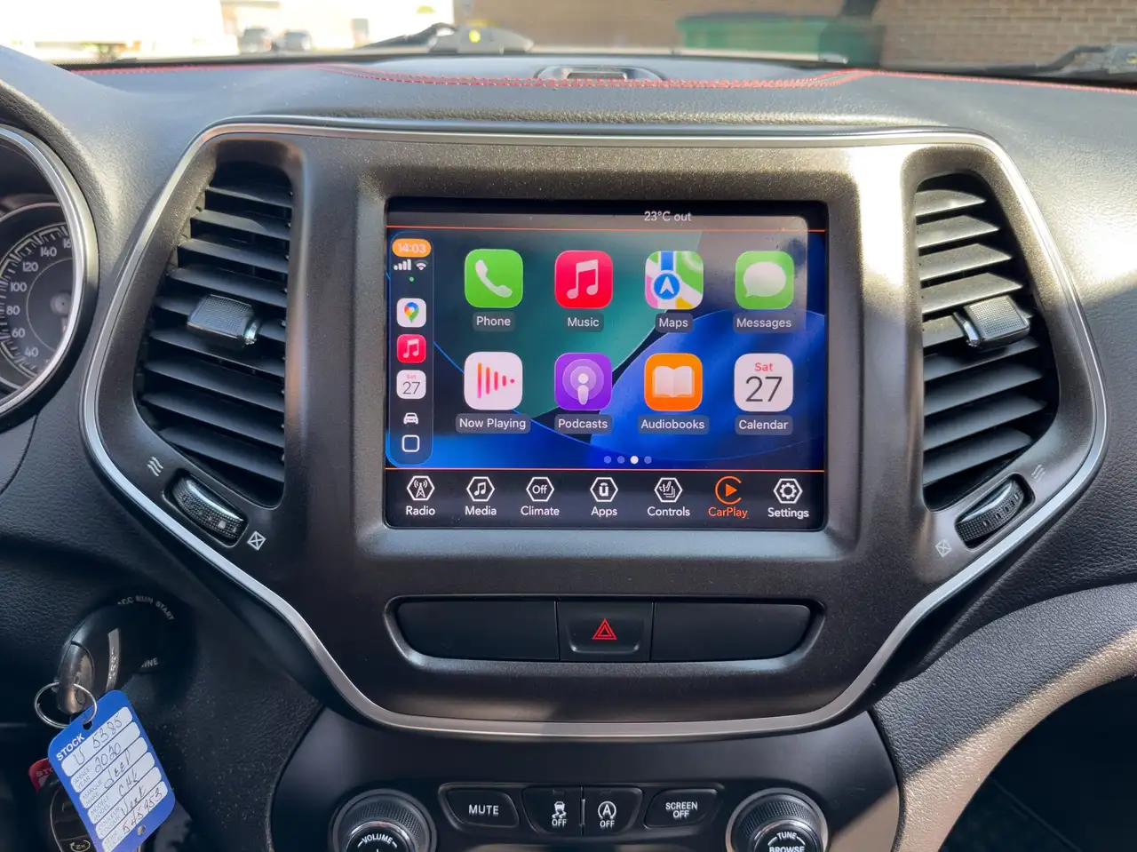 Jeep Cherokee снимка Jeep Cherokee