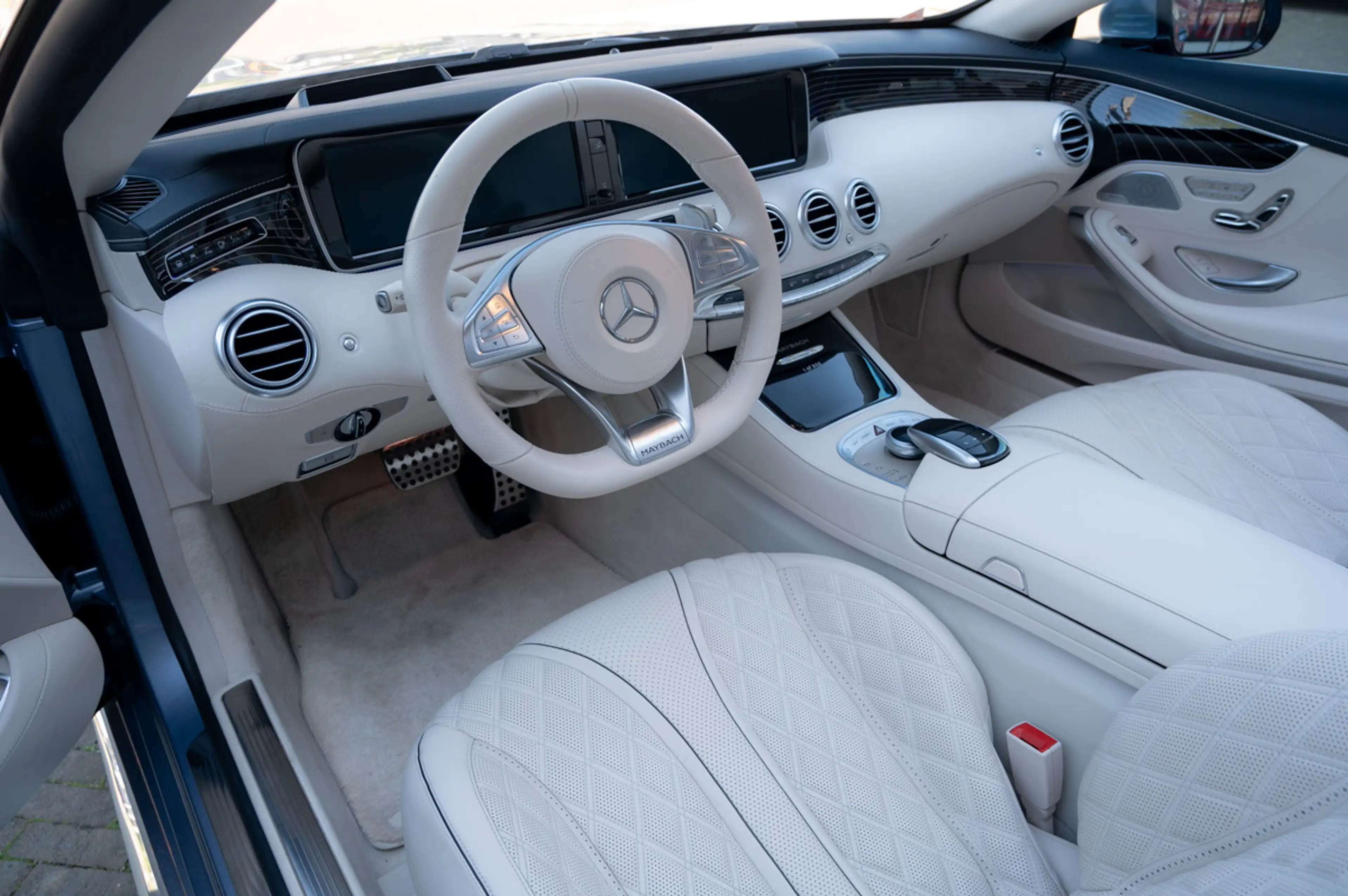 Maybach S650 Cabriolet — photo 6