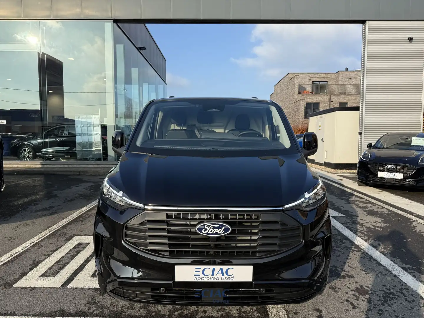Ford Transit Custom 320L LWB Limited AUT - Verlengde Garantie Noir - 2