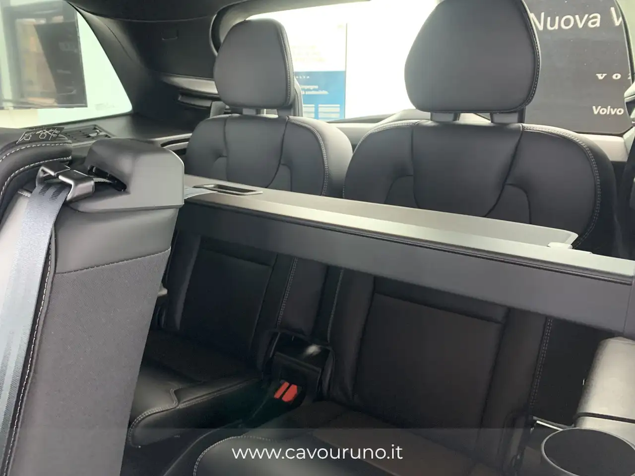 Volvo XC90 T8 AWD plug-in 7p Ultra Black Edition, миниатюра 17