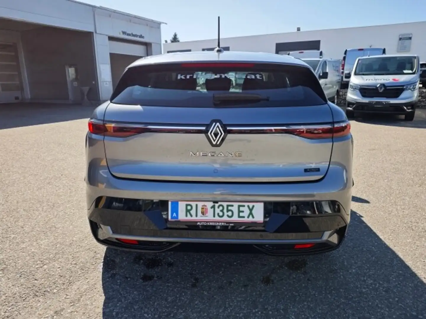 Renault Megane E-Tech Mégane E-TECH ELECTR Equilibre EV60 220hp optim... Grau - 2