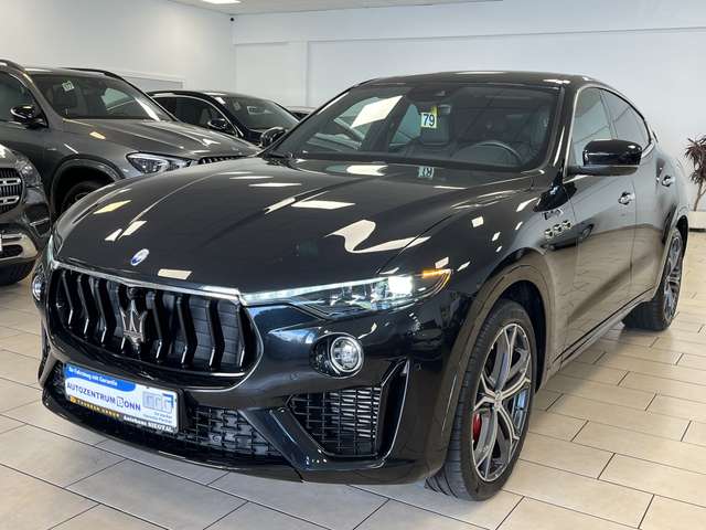 Imagine Maserati Levante Modena S Pano. Leder Harman Kardon ACC