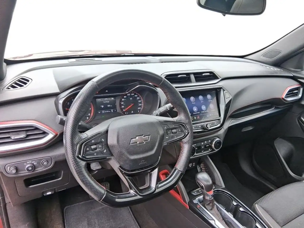 Chevrolet Trailblazer снимка Chevrolet Trailblazer