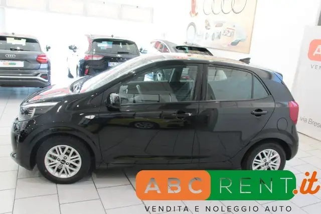 Kia Picanto view 4