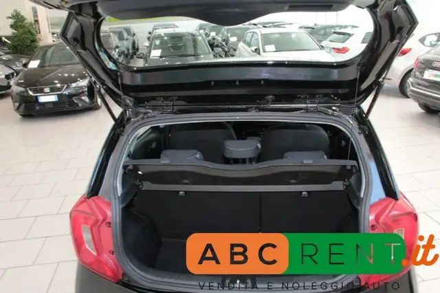 Kia Picanto view 11