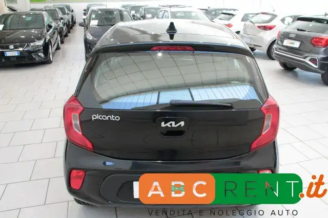Kia Picanto view 6