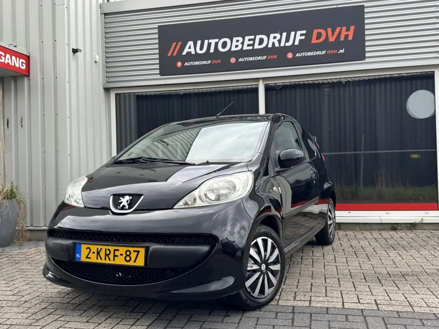 Peugeot 107 1.0-12V XS | NW. APK! | AIRCO | TOERENTELLER | Noir - 1