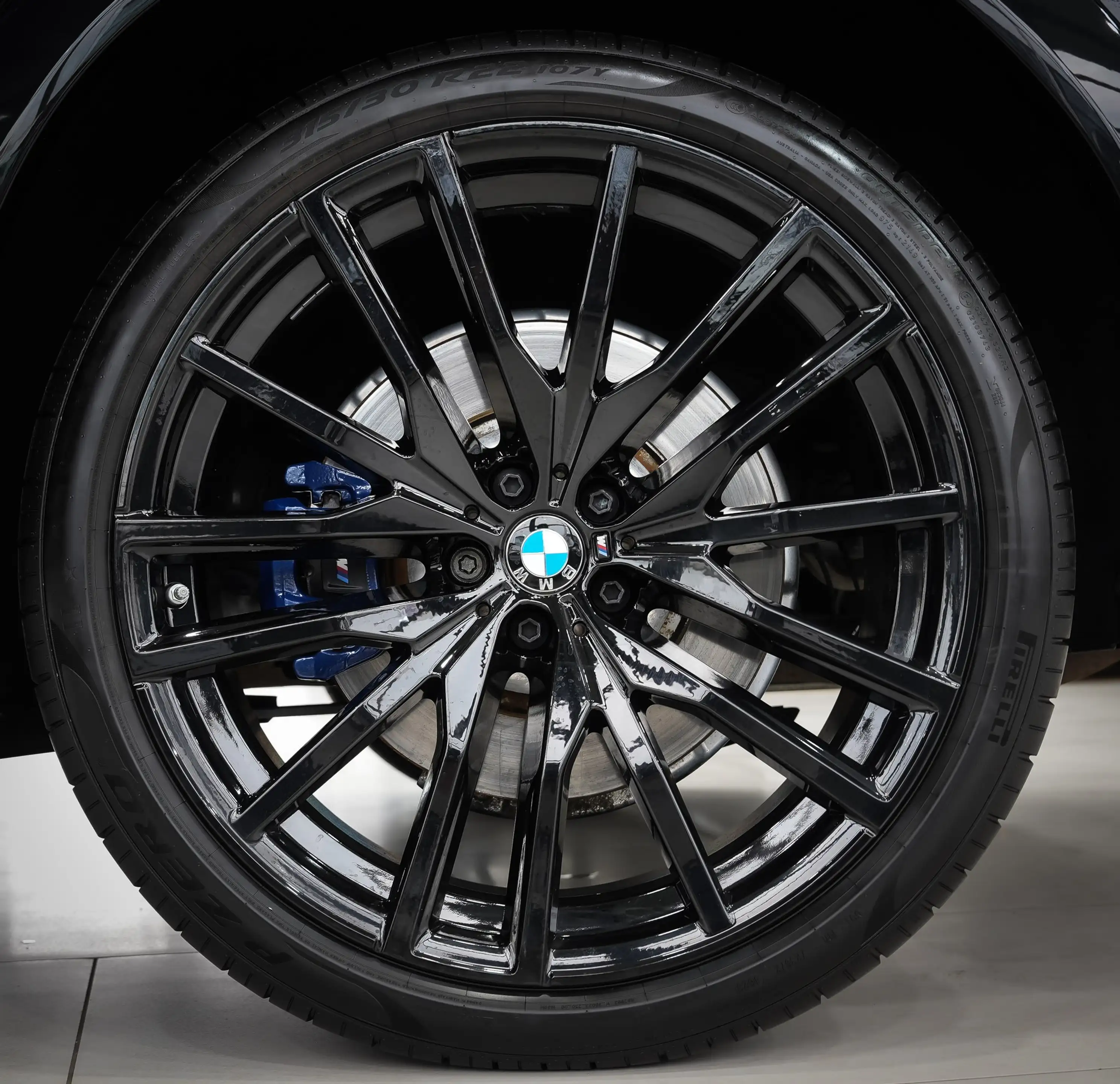 BMW X6 M M50 i*LASER*1.HAND*HEAD-UP*360°*SHADOW-LINE* — photo 11