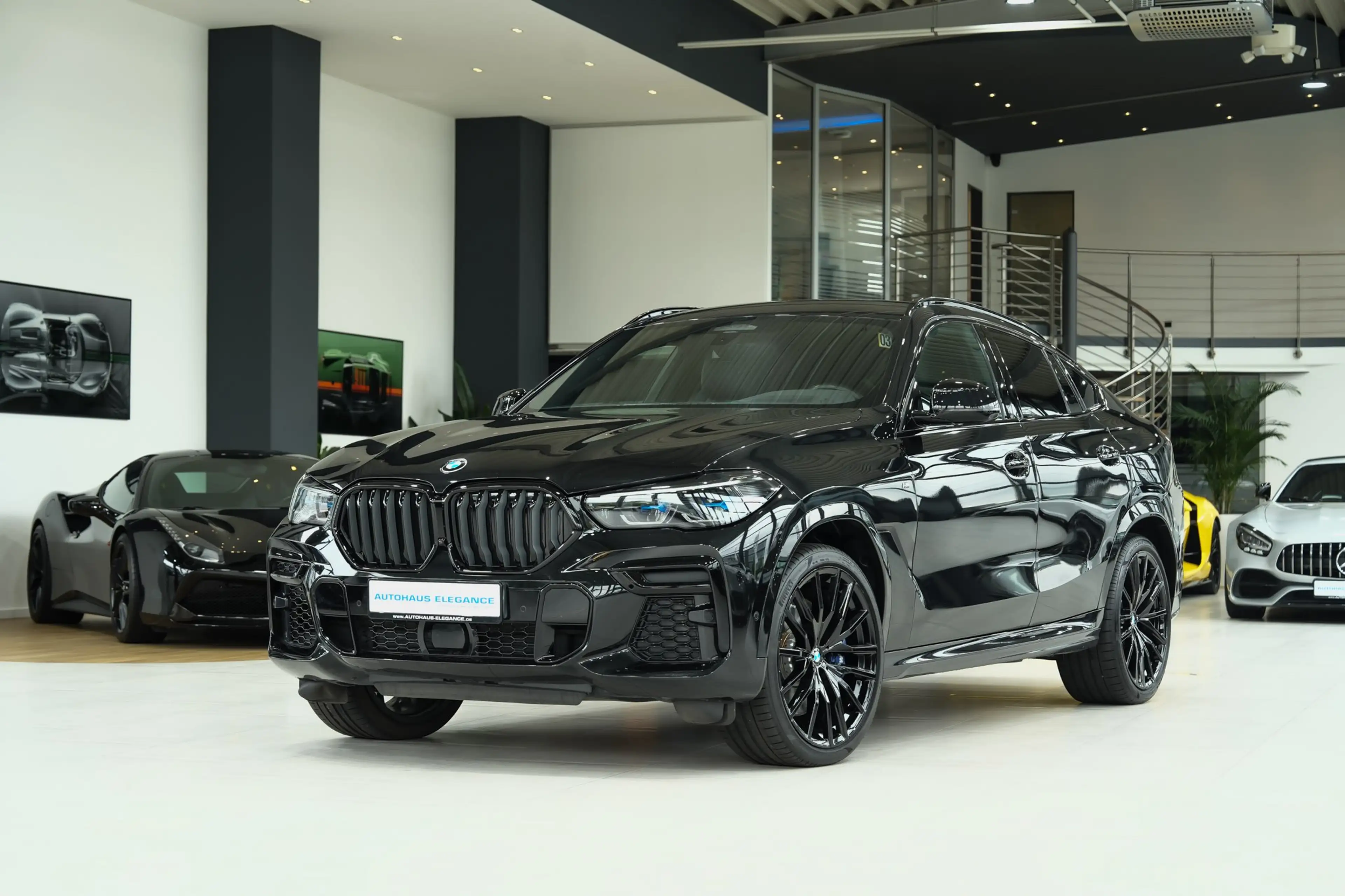 BMW X6 M M50 i*LASER*1.HAND*HEAD-UP*360°*SHADOW-LINE*