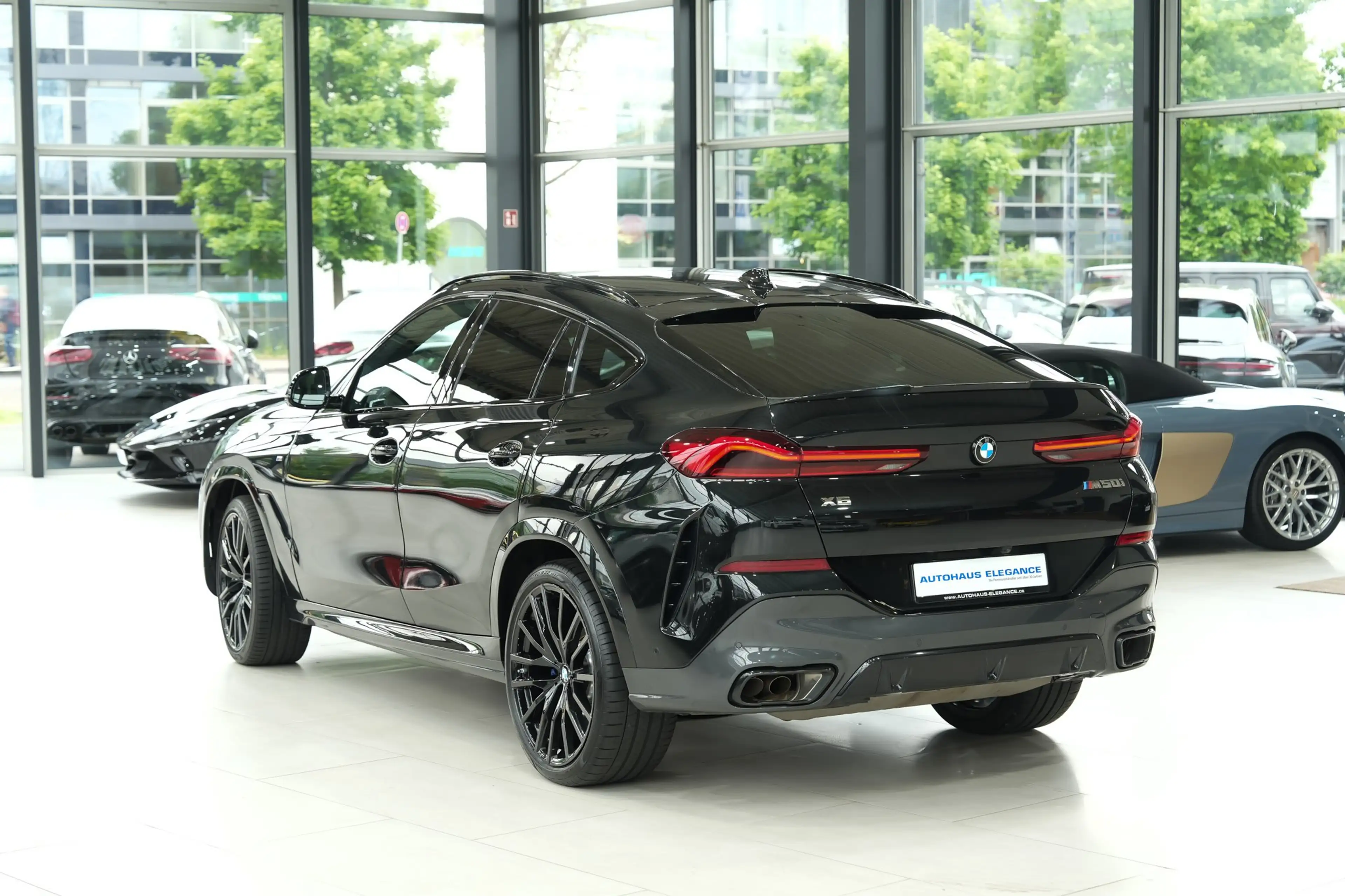 BMW X6 M M50 i*LASER*1.HAND*HEAD-UP*360°*SHADOW-LINE* — photo 8