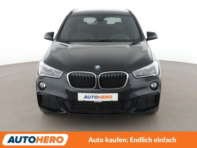 BMW X1 view 9