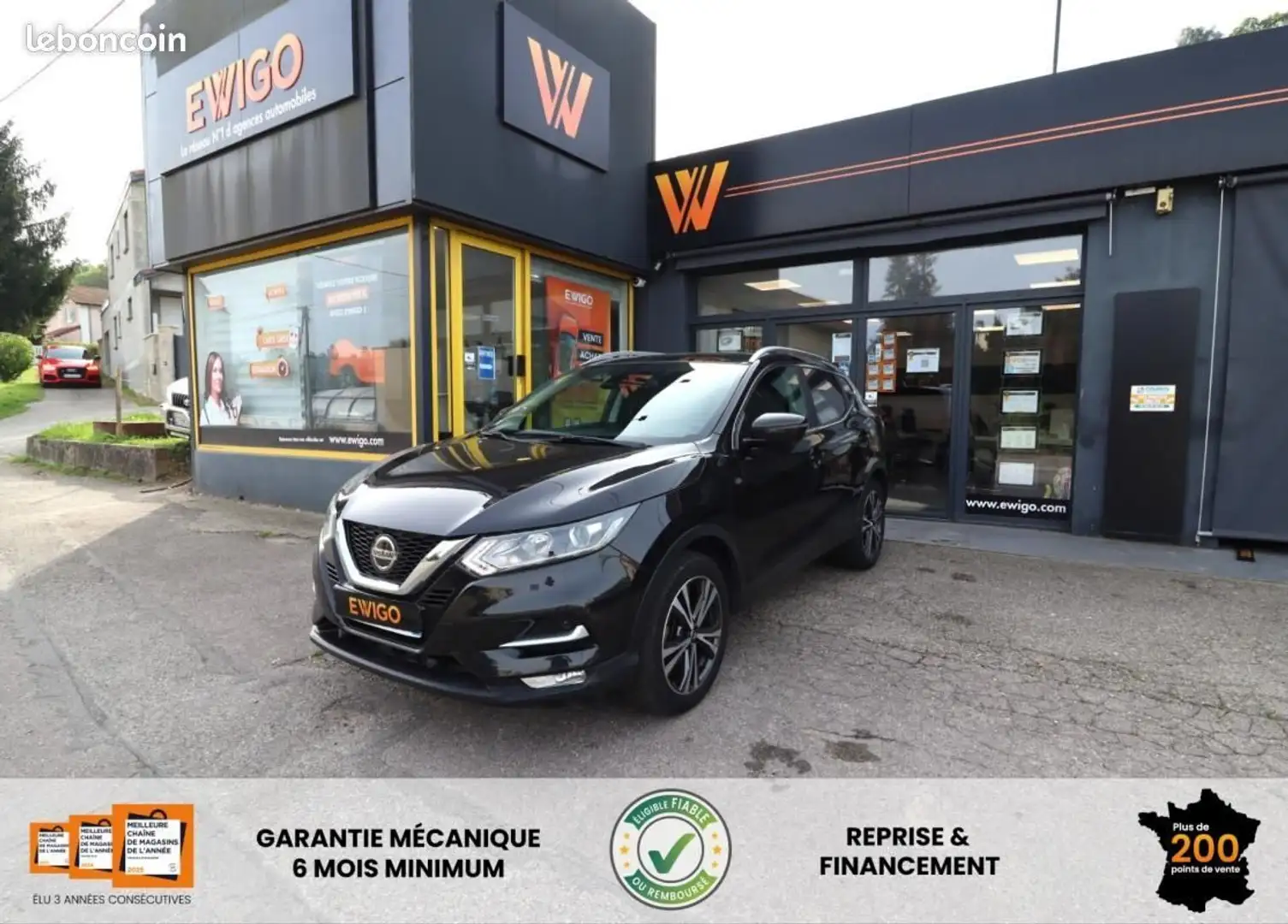 Nissan Qashqai GENERATION-II 1.6 DIGT 165 CH N-CONNECTA 2WD %2B CAMERA 360 ATTELAGE Negro - 1