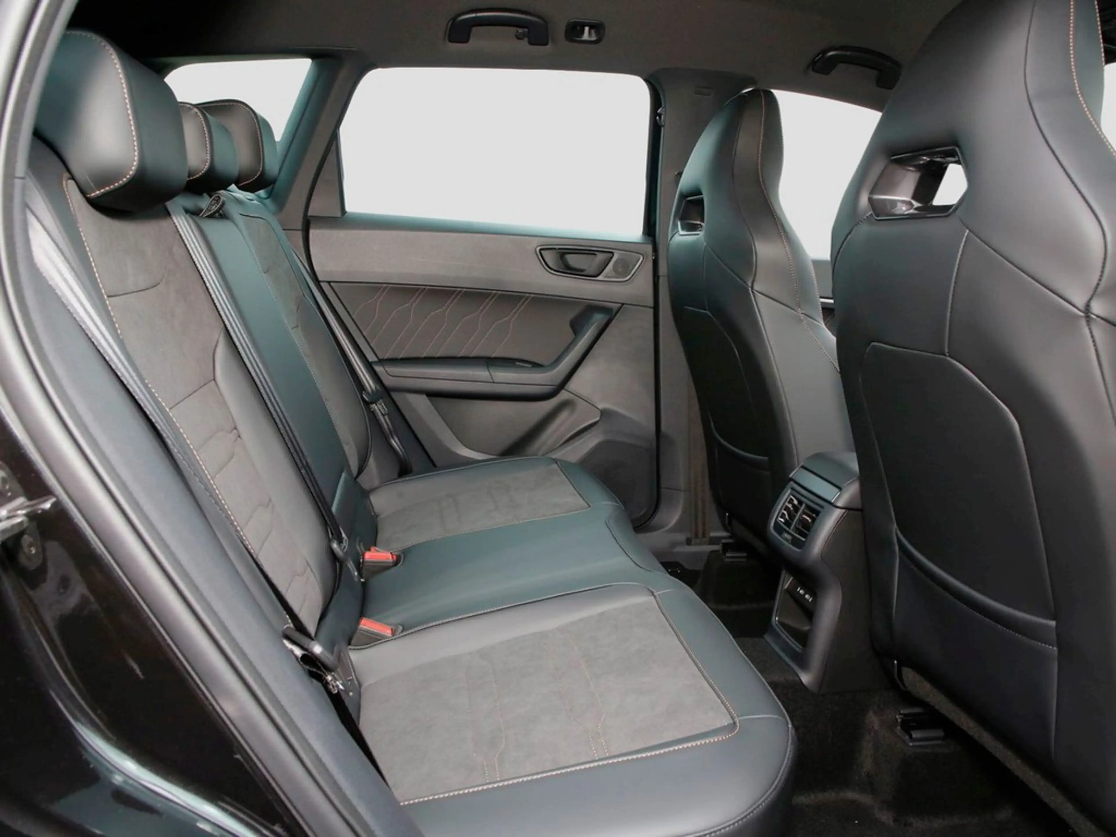 CUPRA Ateca 2.0 TSI Sie sparen 19.030 ATZ — photo 11