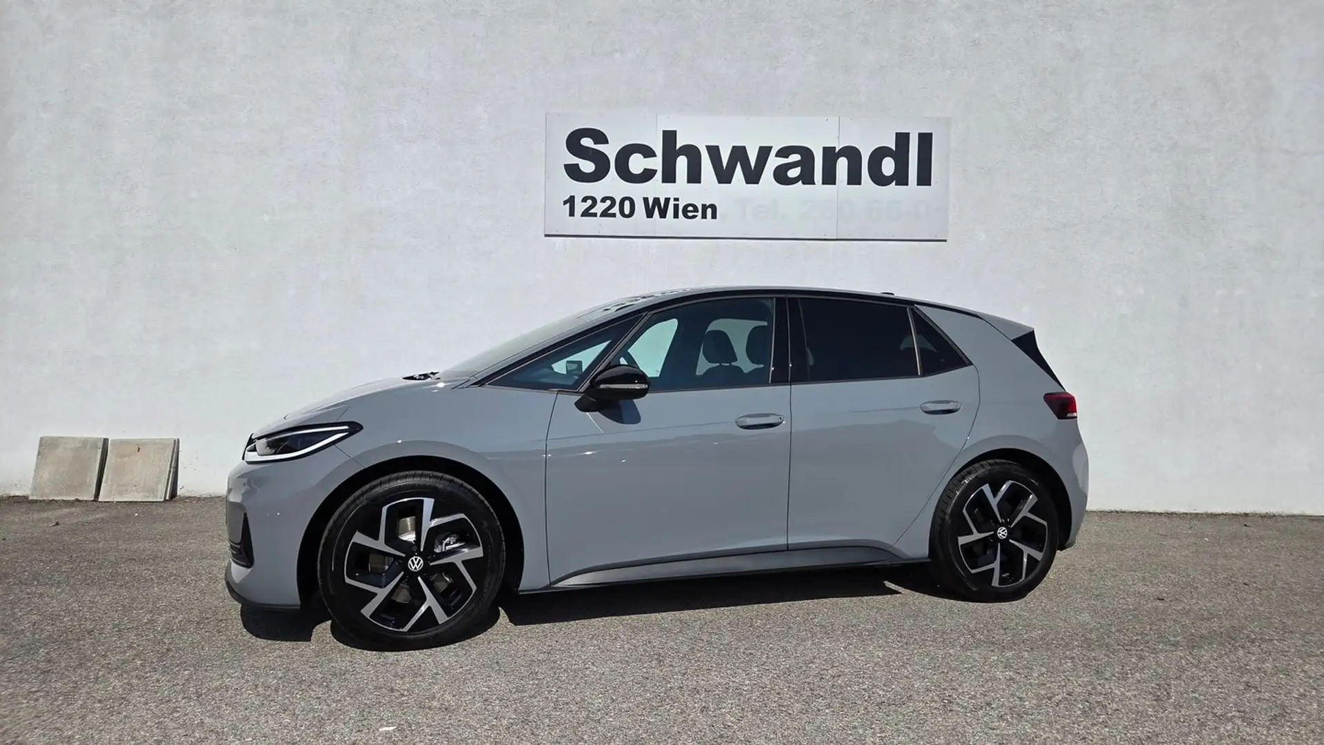Volkswagen ID.3 Neo Life 125 kW - 50 kWh Grau - 2