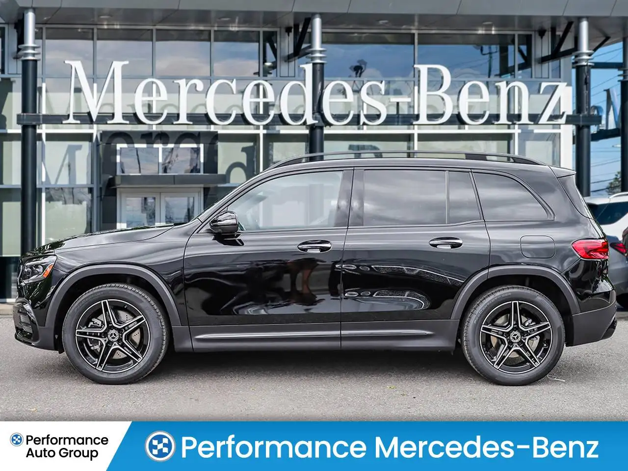 Mercedes-Benz GLB fotografie Mercedes-Benz GLB