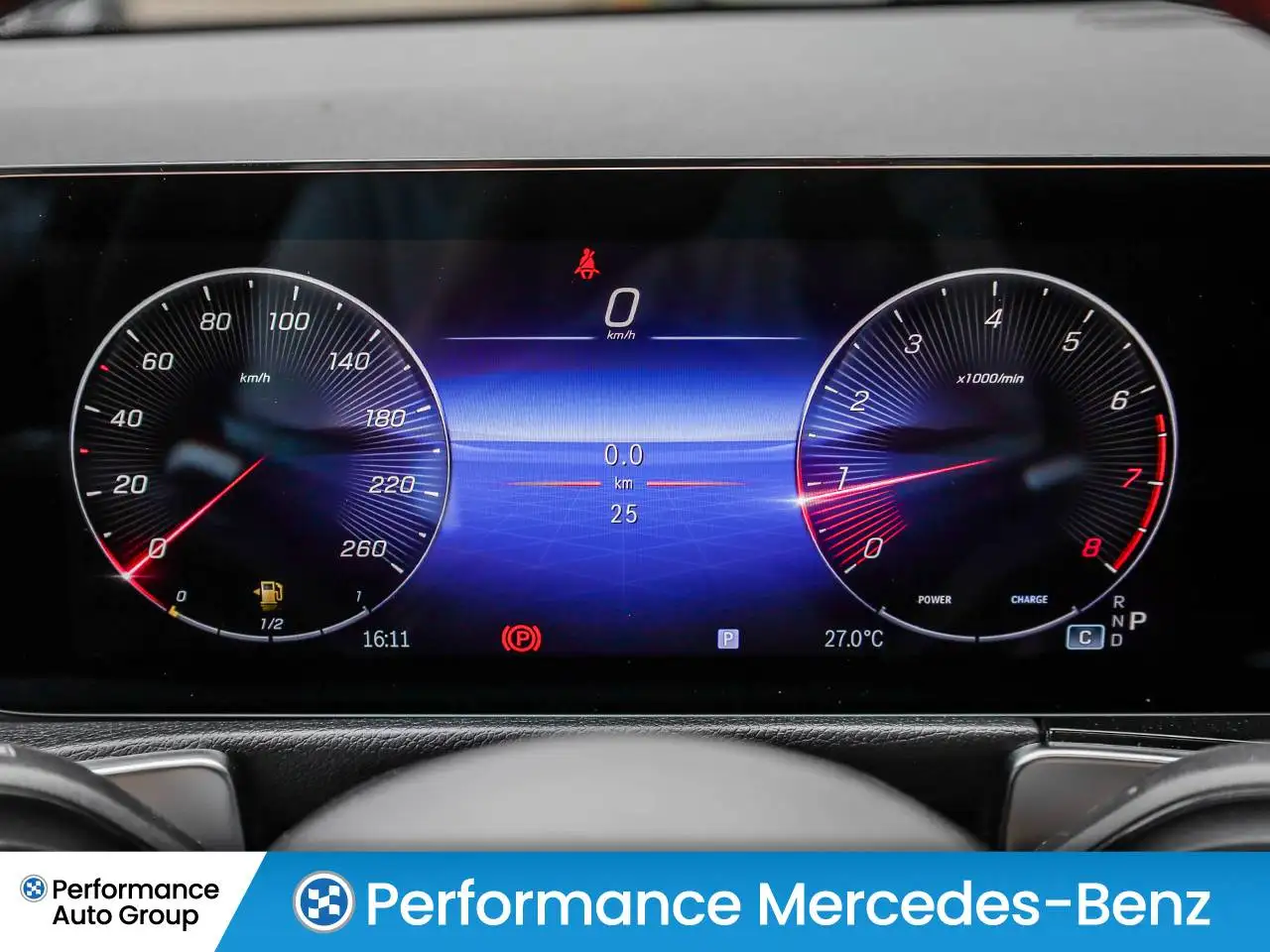 Mercedes-Benz GLB fotografie Mercedes-Benz GLB