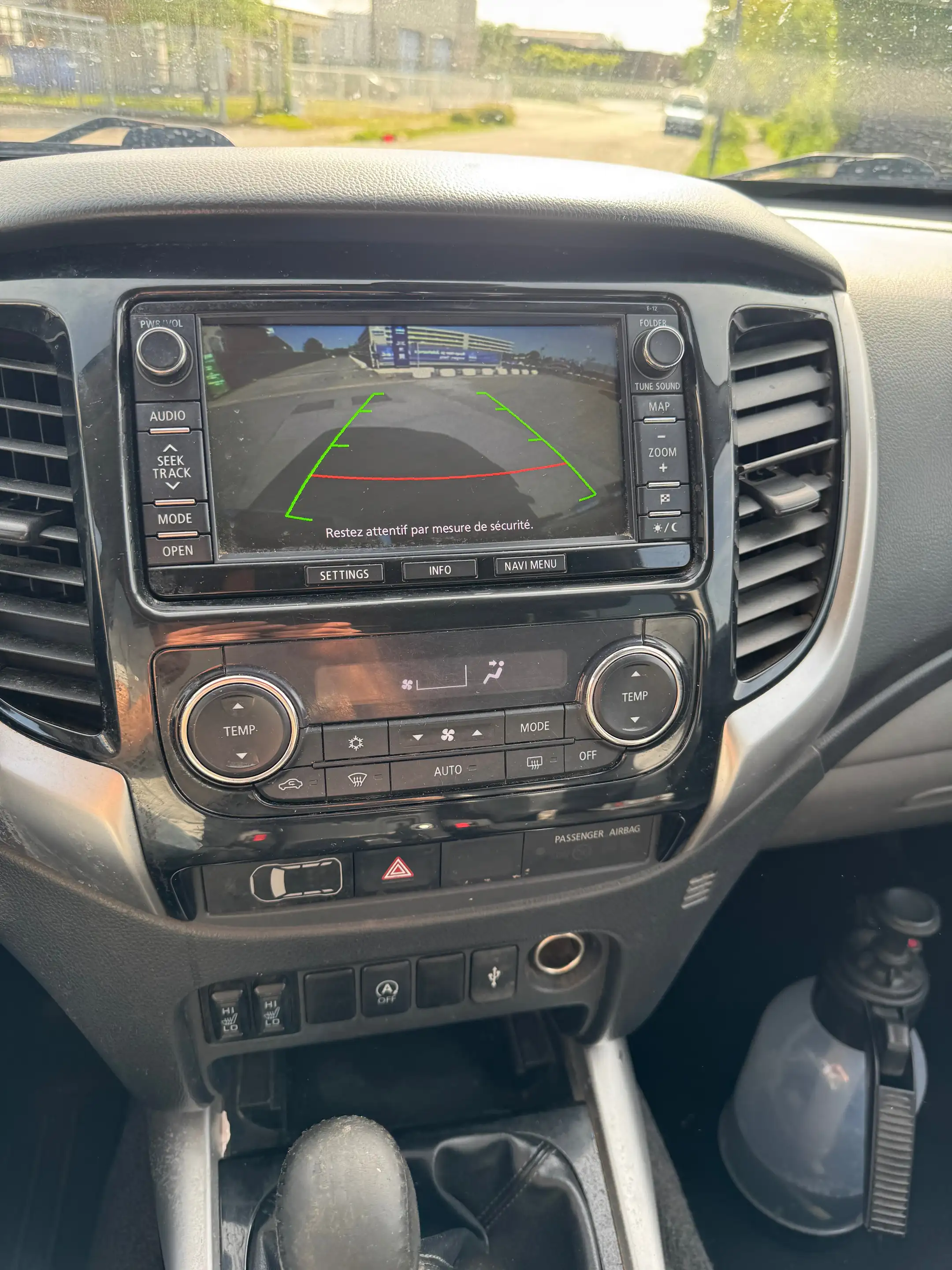 Mitsubishi L200 2.4 DI-D 4WD Instyle — photo 11
