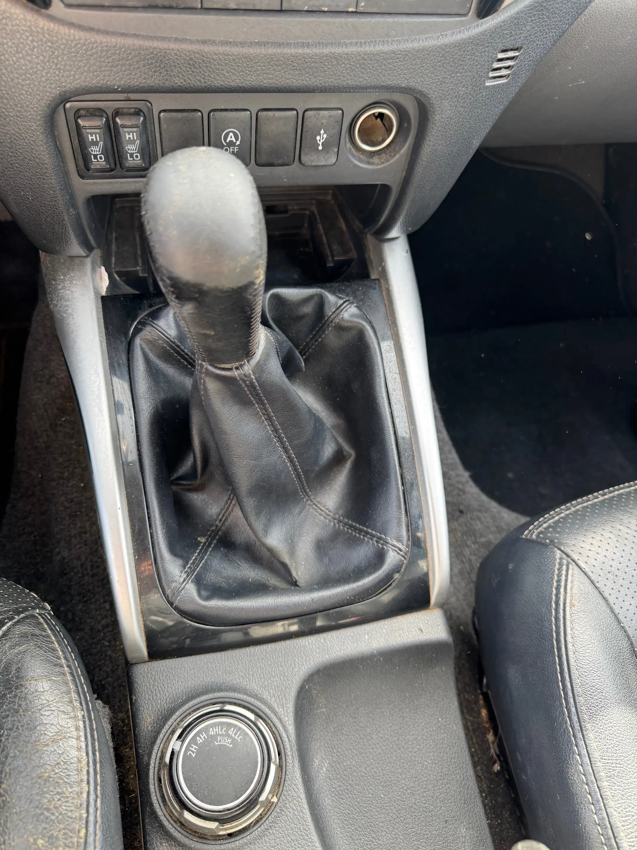 Mitsubishi L200 2.4 DI-D 4WD Instyle — photo 12
