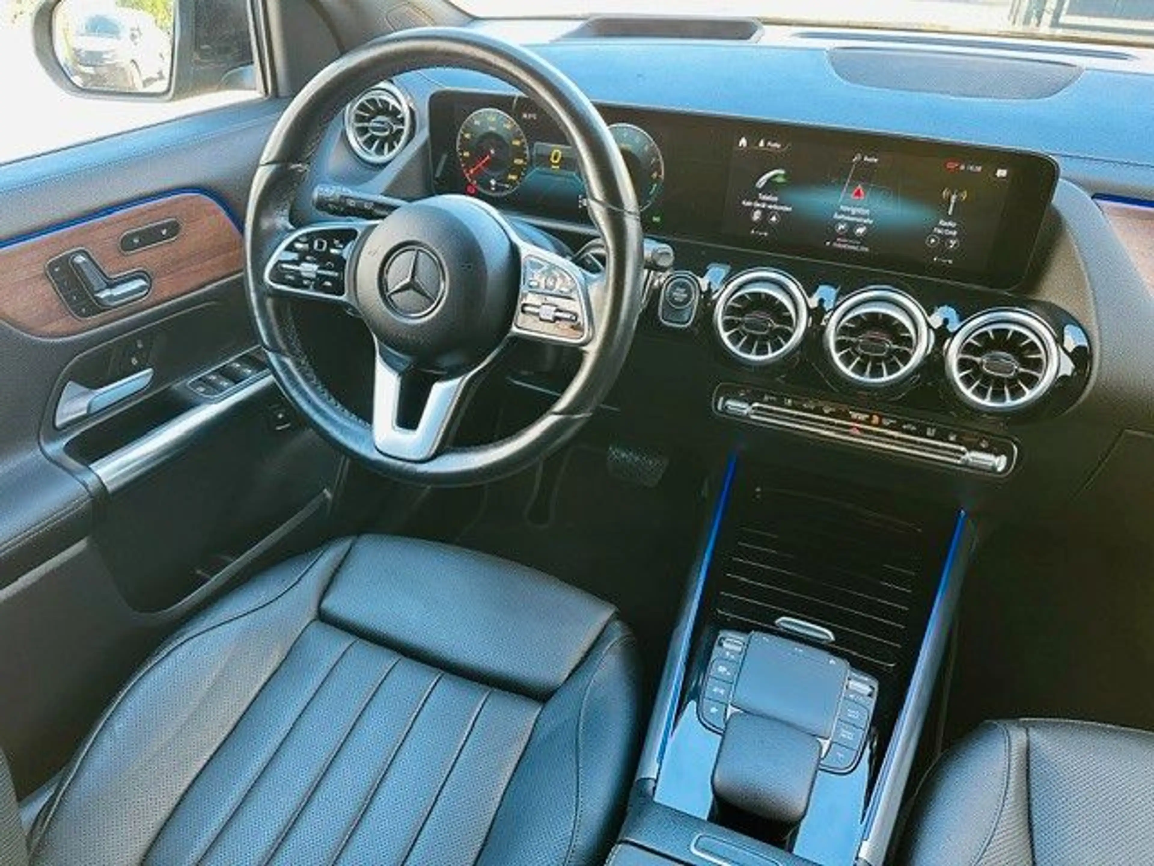 Mercedes-Benz GLA 250 E 8G-DCT*Memorysitz*Head up-Di*Ambiente. — photo 11