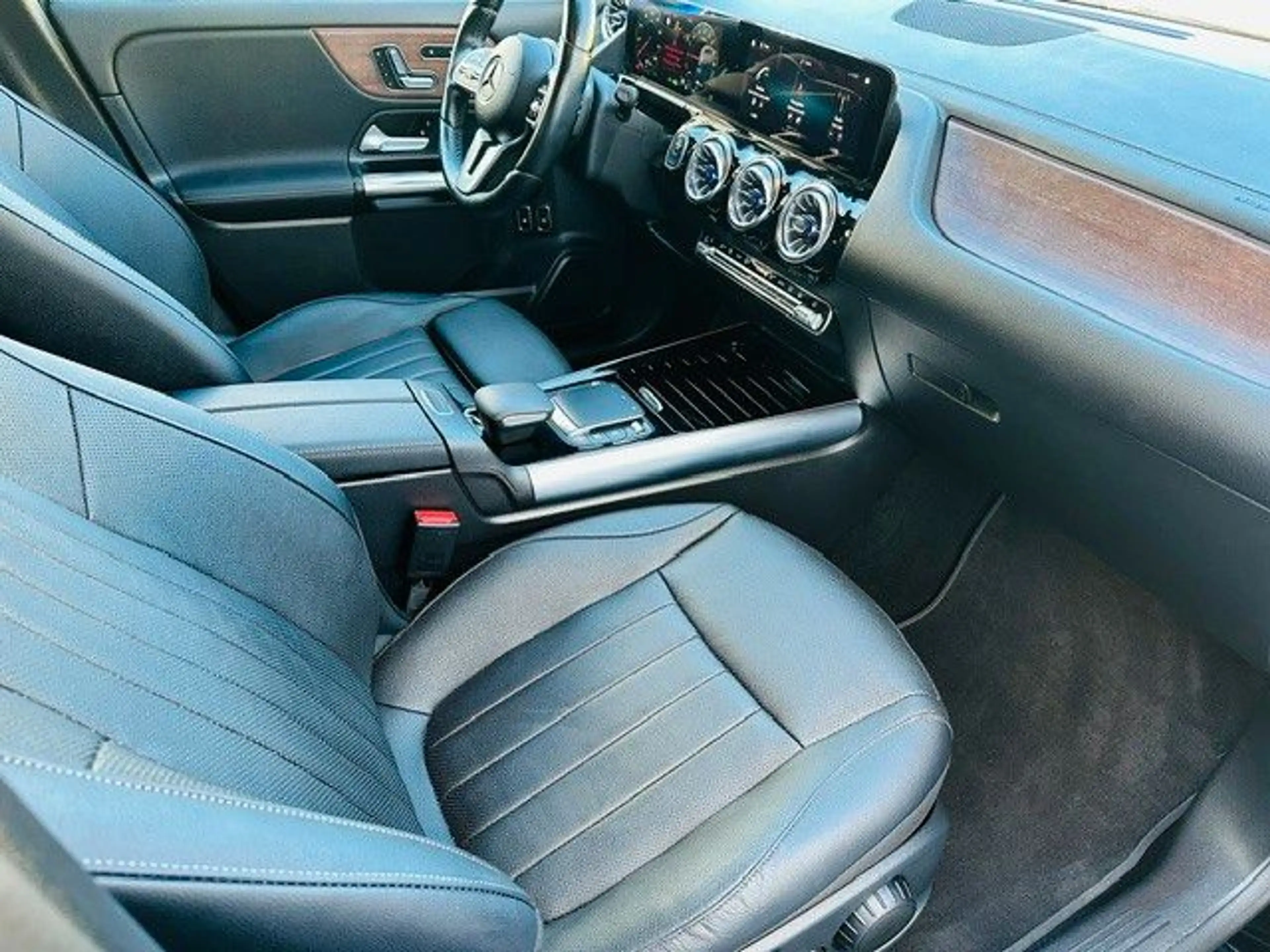 Mercedes-Benz GLA 250 E 8G-DCT*Memorysitz*Head up-Di*Ambiente. — photo 13