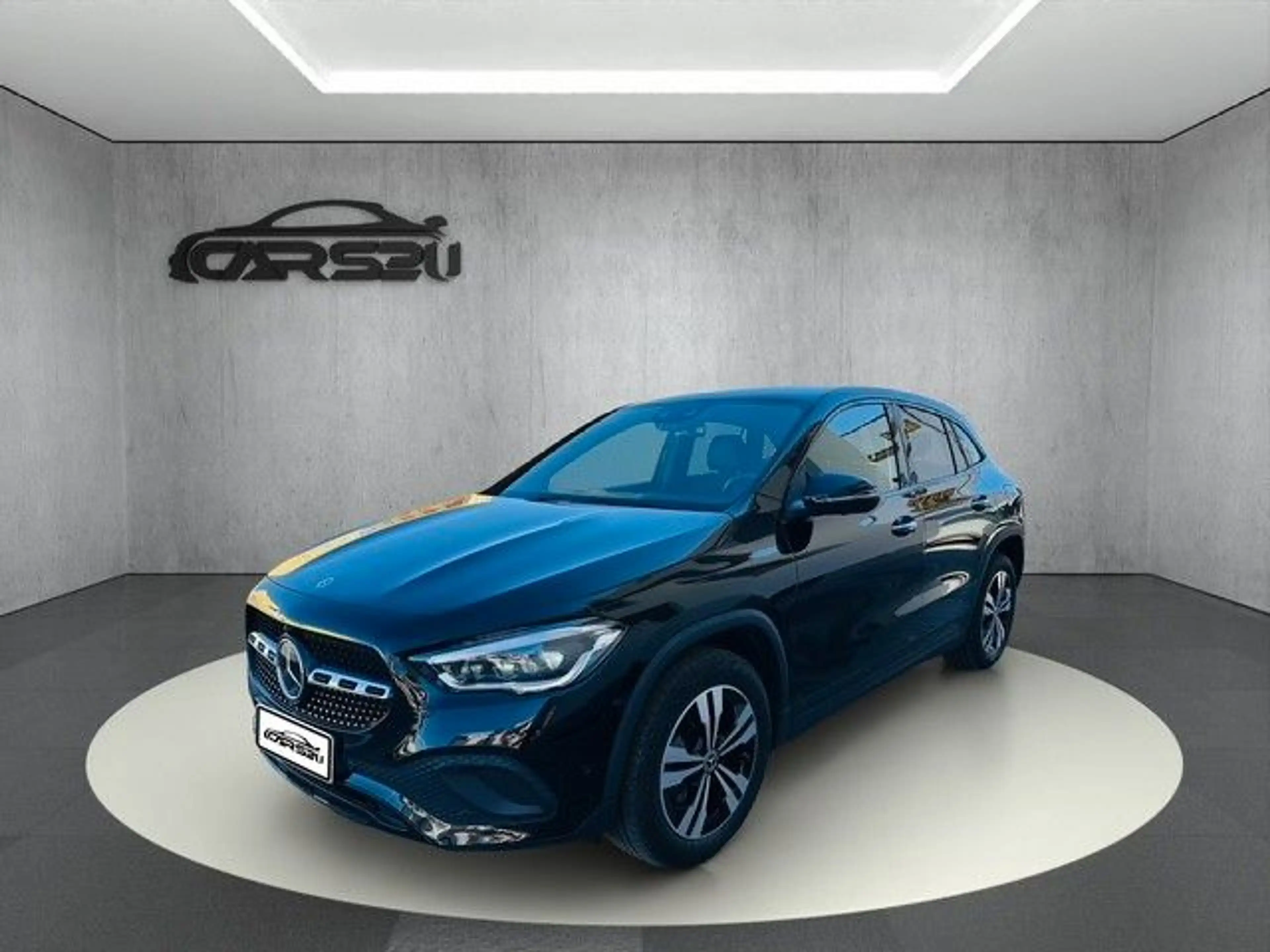 Mercedes-Benz GLA 250 E 8G-DCT*Memorysitz*Head up-Di*Ambiente.