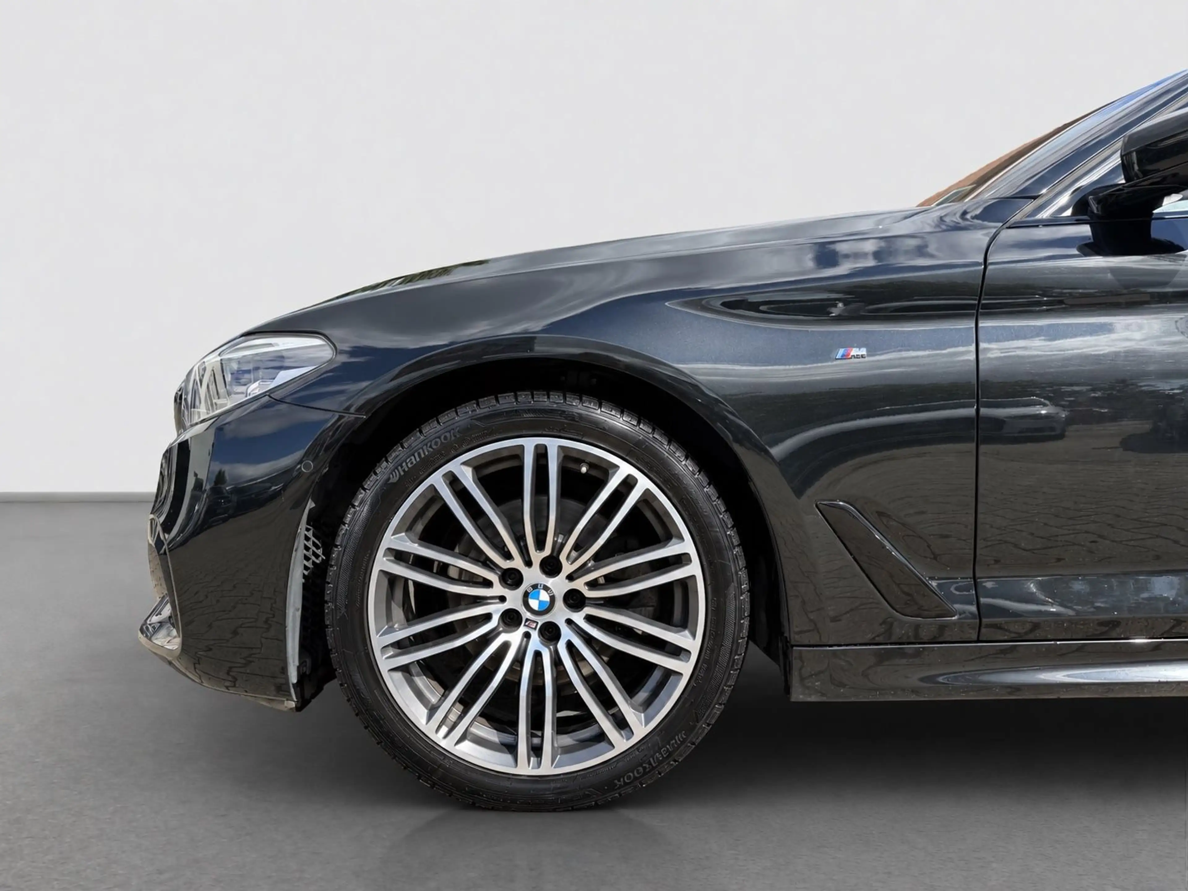 BMW 520 d M Sport/Panorama/Leder/Kamera/HUD/Scheckhe — photo 9