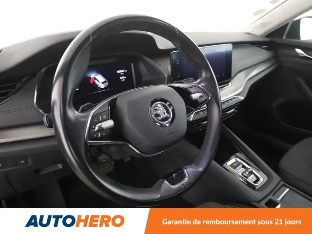 Skoda Octavia view 11