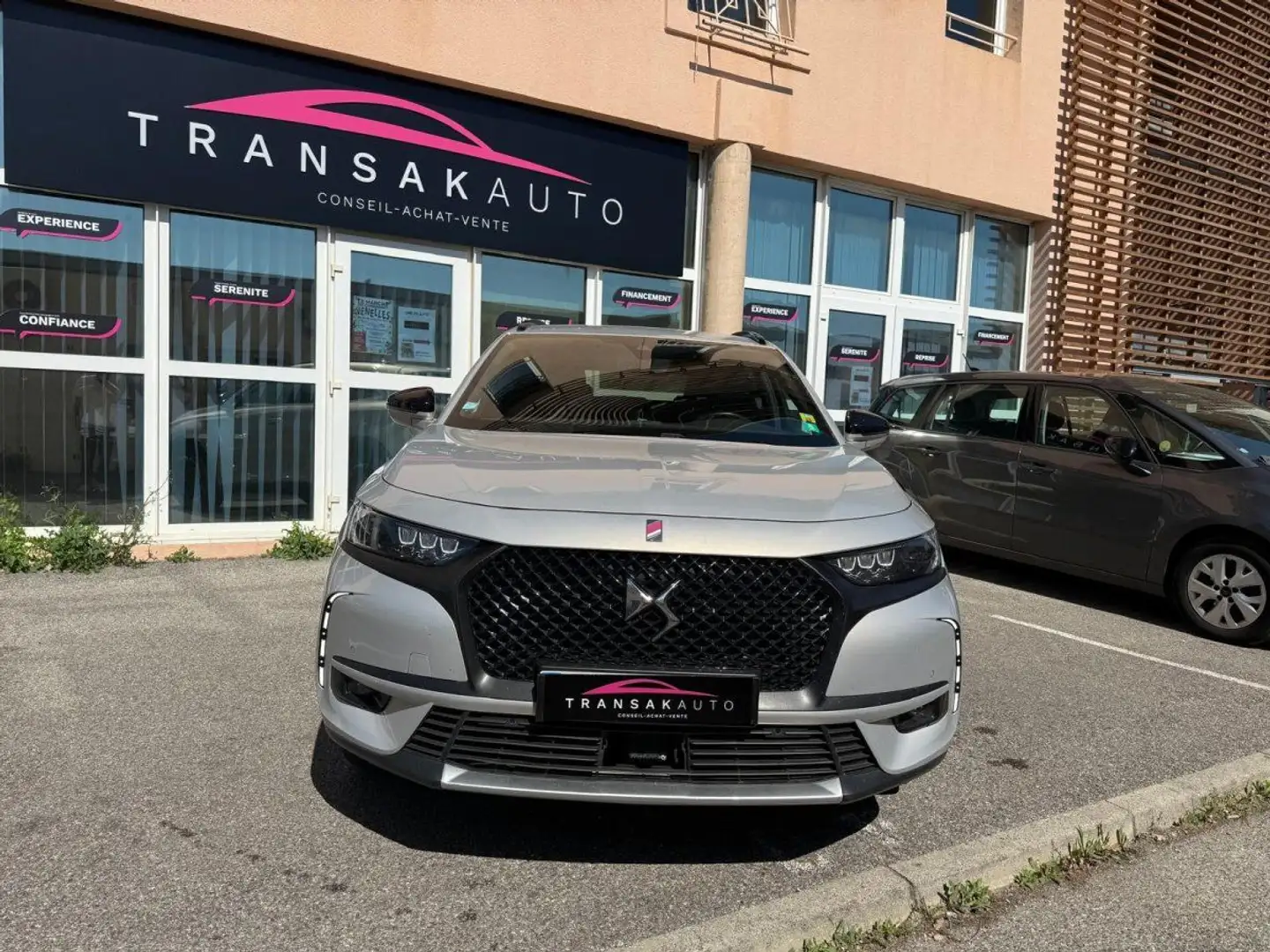 DS Automobiles DS 7 Crossback DS7 BlueHDi 130 EAT8 Performance Line%2B/1ER MAIN/TVARECUPERABLE Beżowy - 2