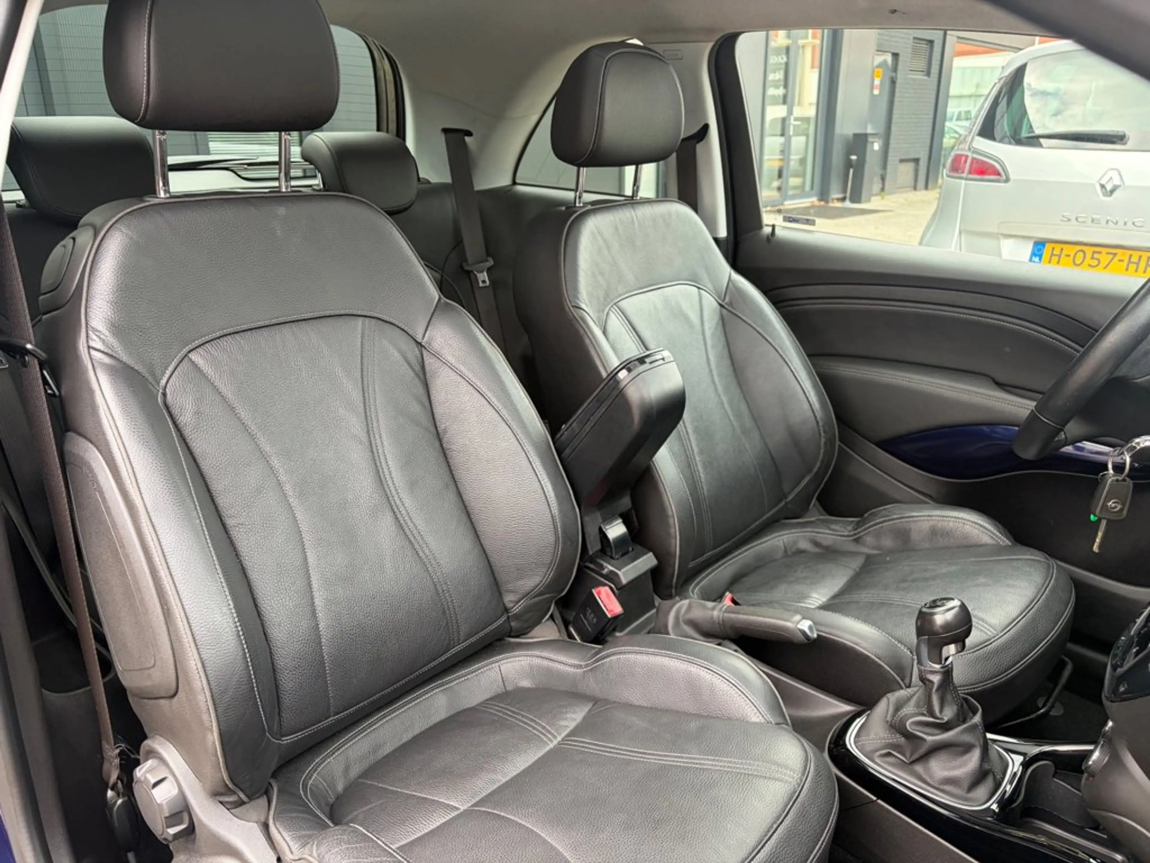 Opel Adam 1.0 Turbo Glam, Pano, Clima, PDC, Cruise, Leder, S — photo 6