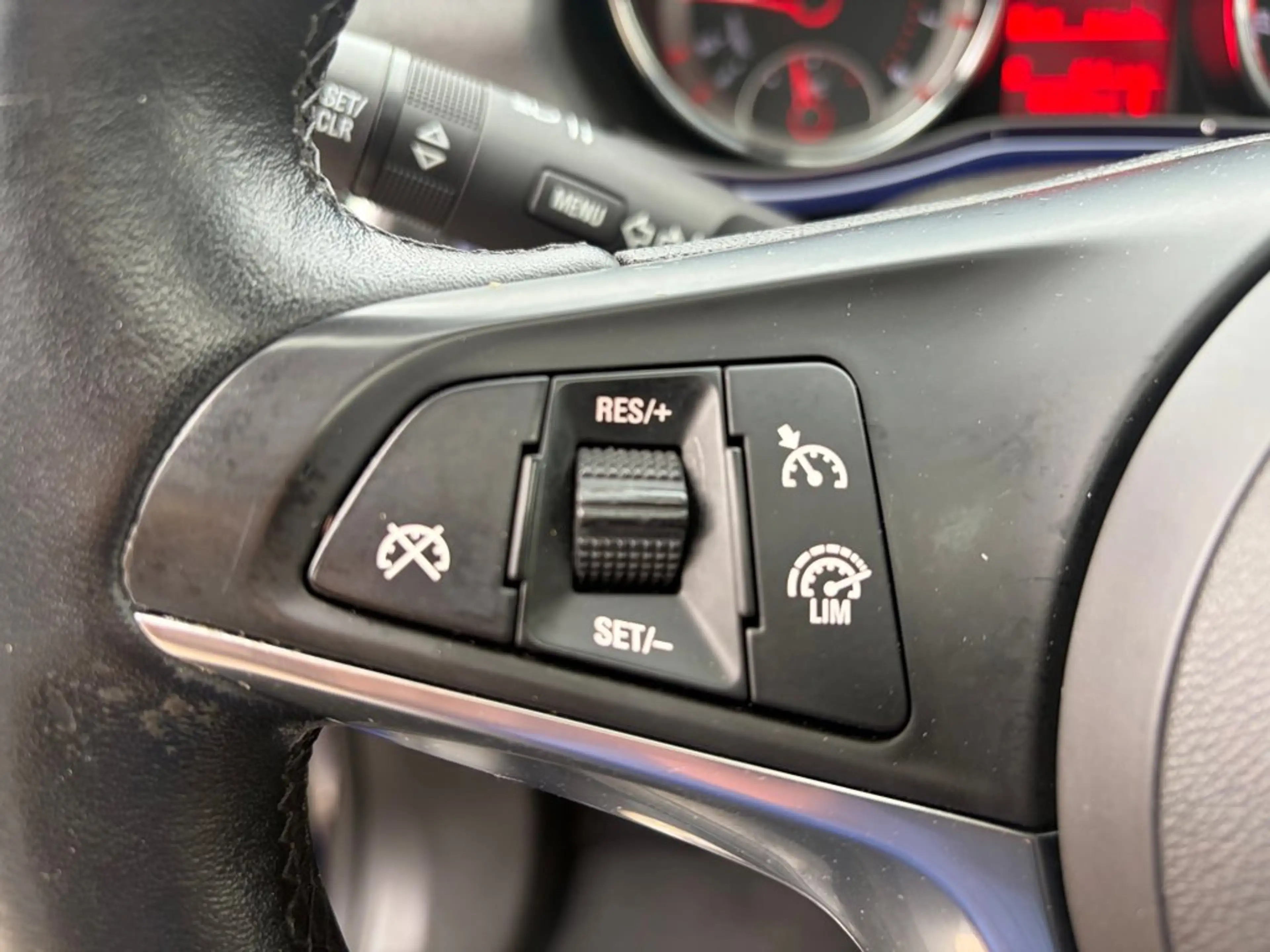 Opel Adam 1.0 Turbo Glam, Pano, Clima, PDC, Cruise, Leder, S — photo 10