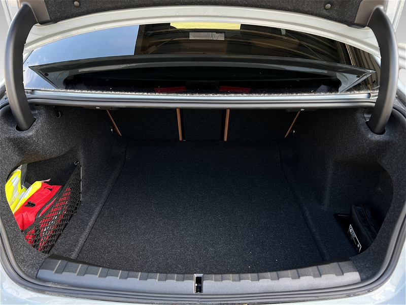 BMW 340 M340i xDrive Limousine — photo 12
