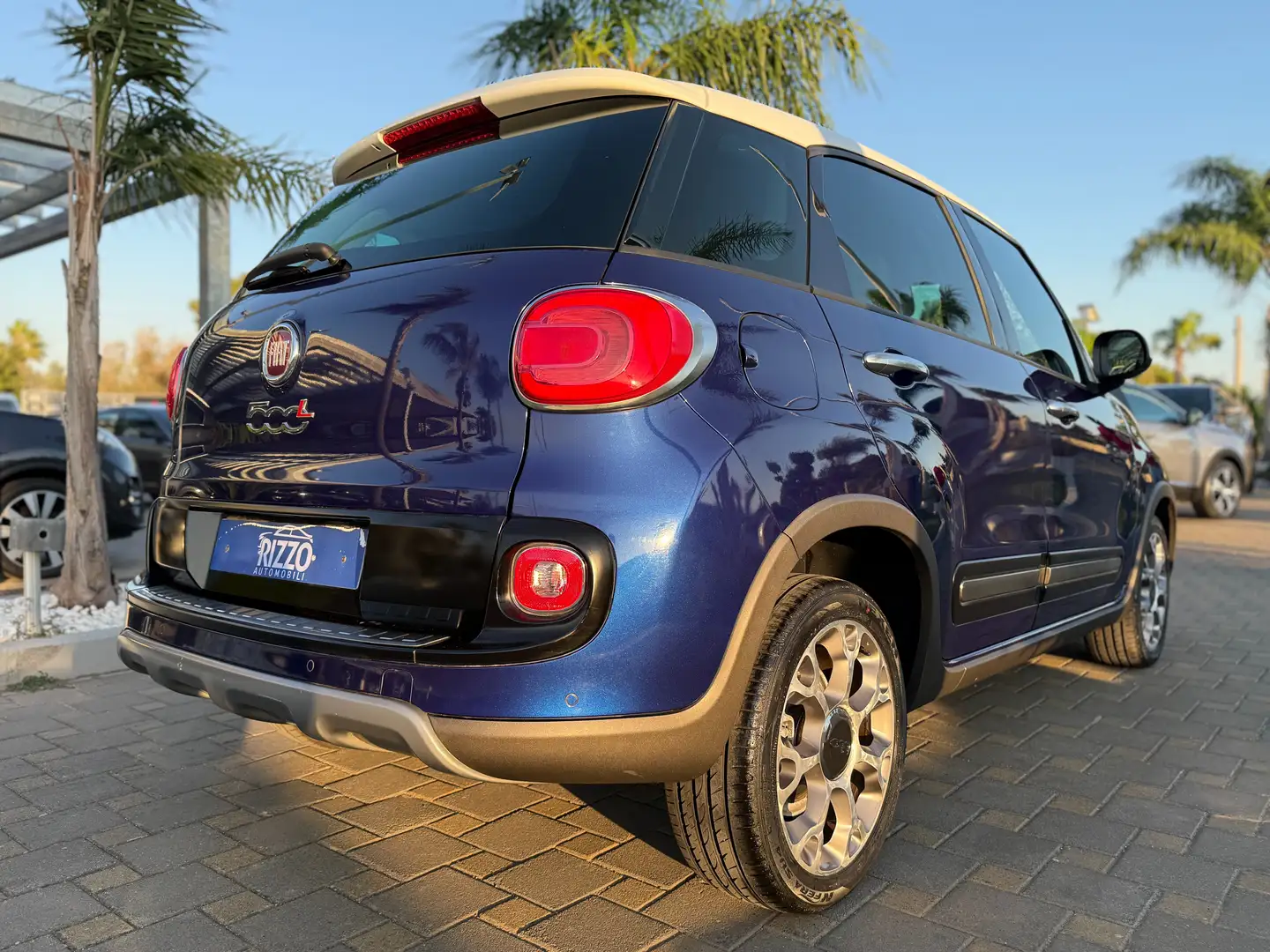 Fiat 500L 1.6MJT 105CV TREKKING NAVI CAMERA 12/2014 Blu/Azzurro - 2
