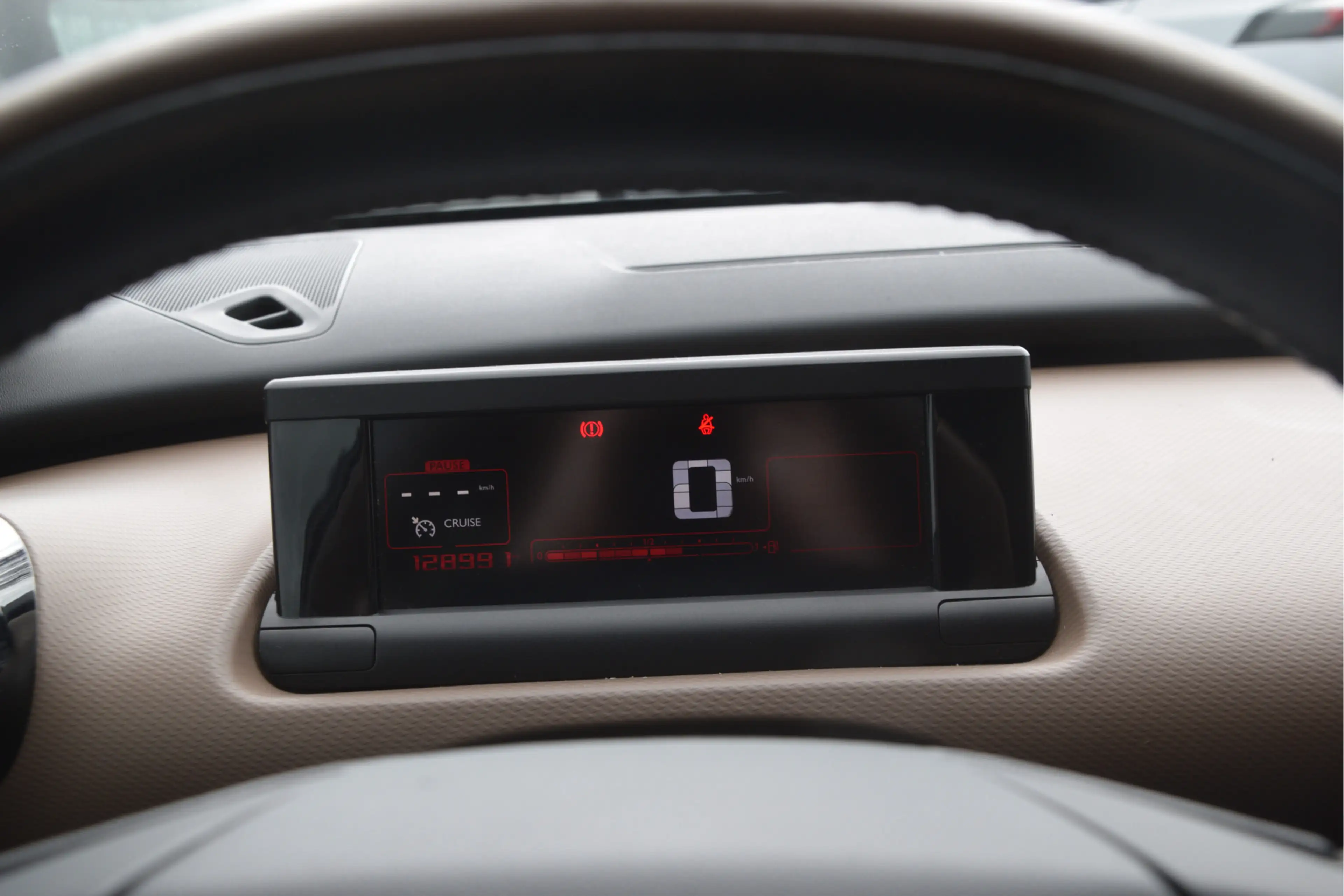Citroen C4 Cactus 1.6 BlueHDi Business Plus Navi | Clima | Bluetooth — photo 14