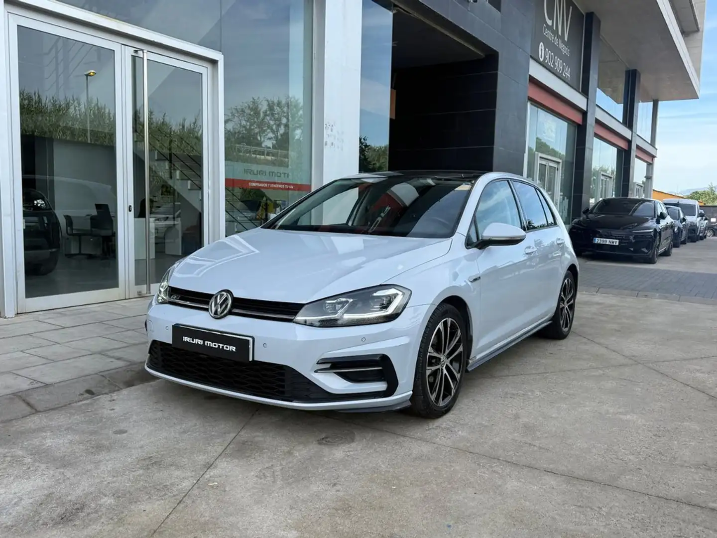 Volkswagen Golf Sport R-Line 1.5 TSI 110kW (150CV) Blanco - 2