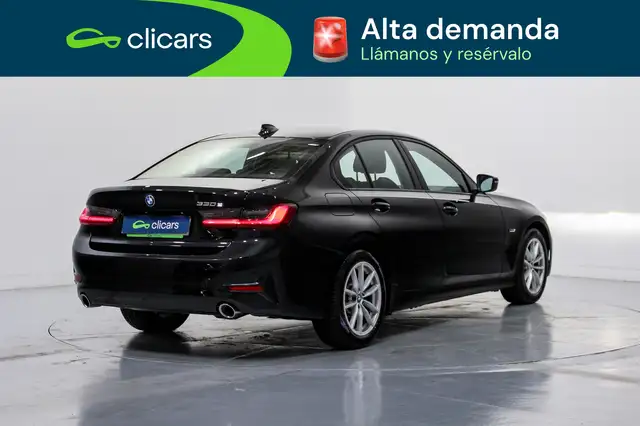 BMW 3 Series view 5