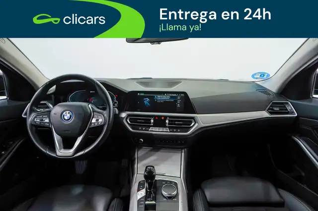 BMW 3 Series view 13
