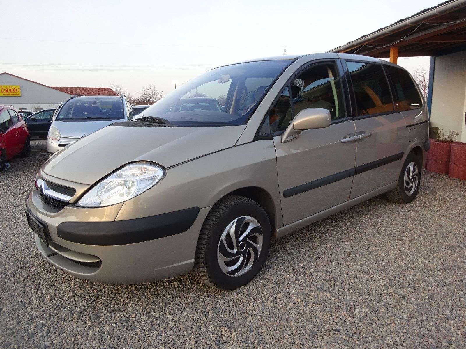 Second hand Citroen C8 2.0