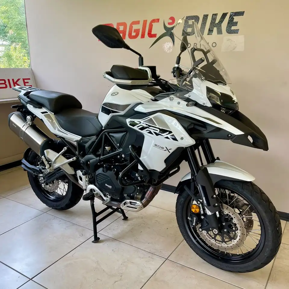 Benelli TRK 502