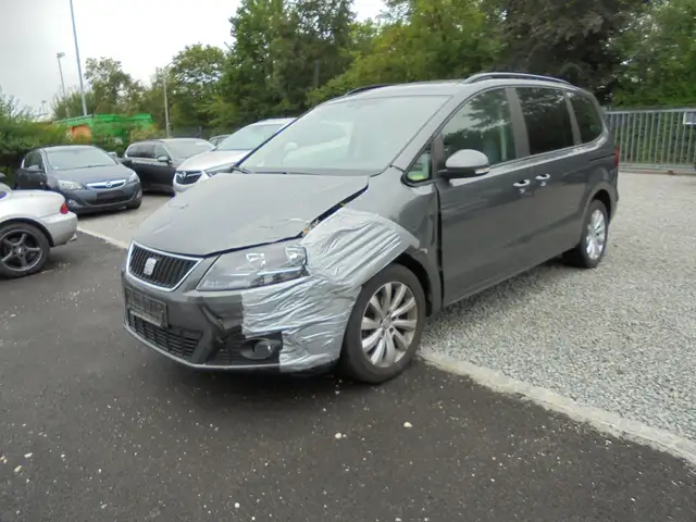 SEAT Alhambra 4Kids 7 Sitze