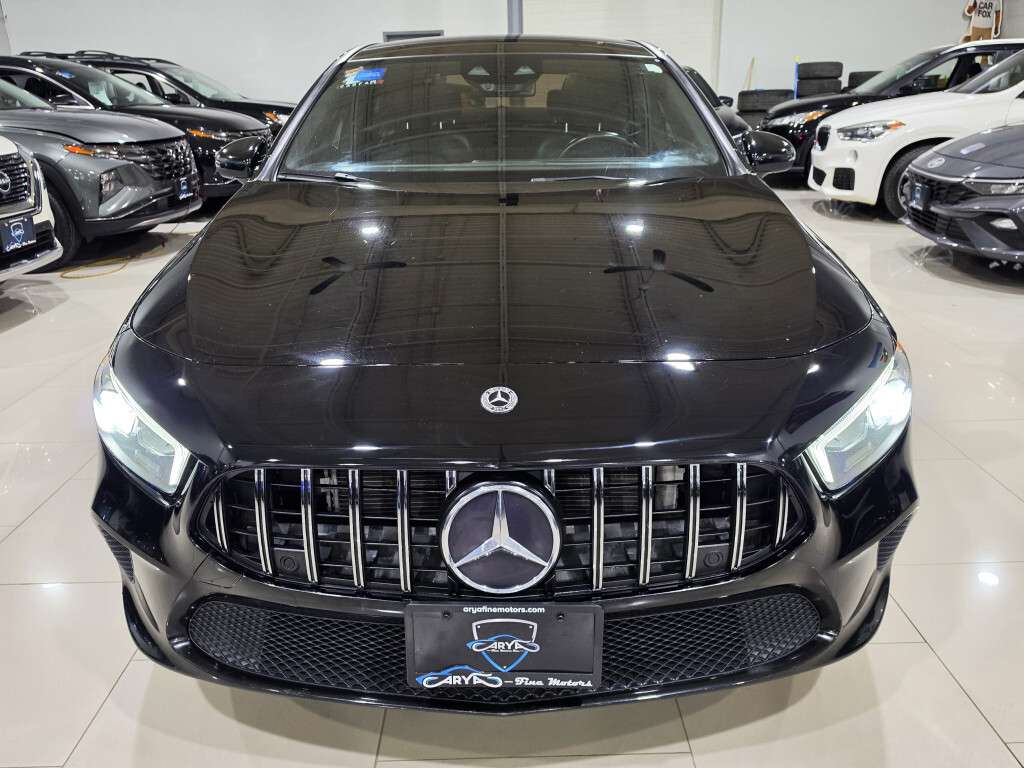 2021 Mercedes-Benz A-Class A 220 4MATIC Sedan NO ACCIDENT ONTARIO VEHICLE EXC — снимка 1