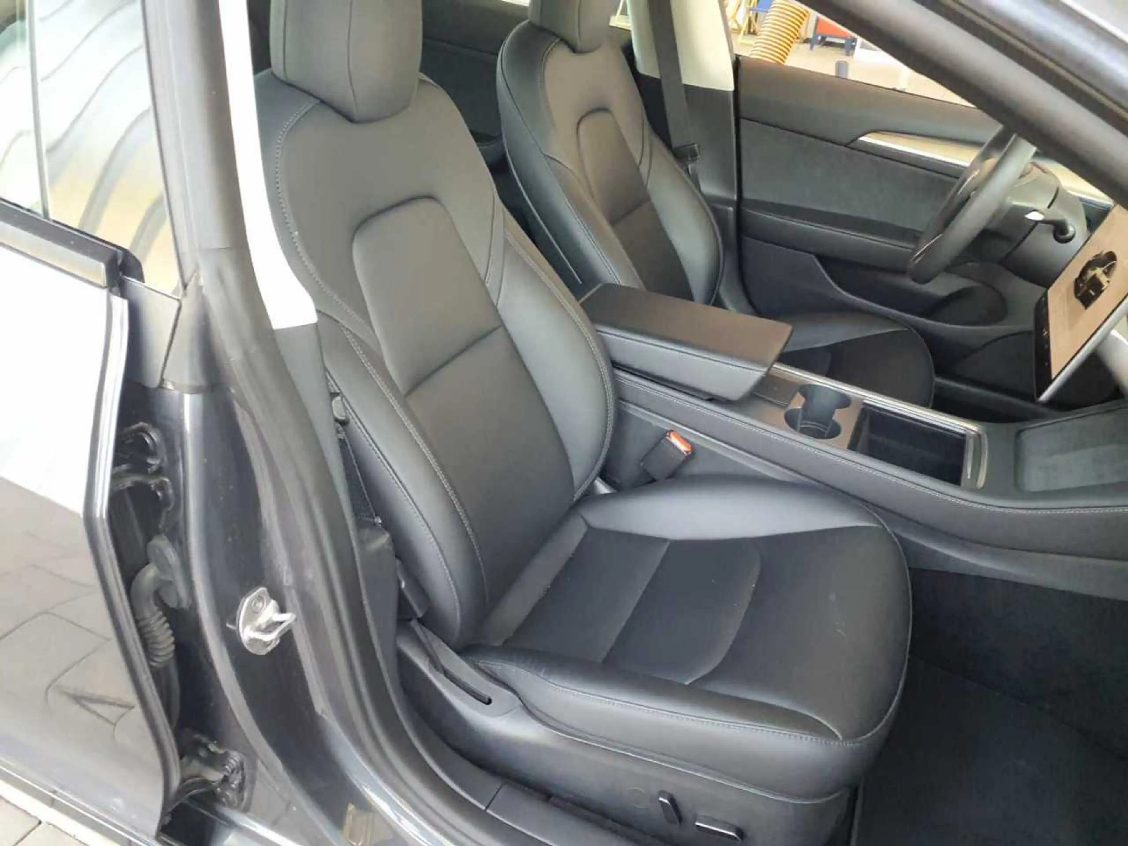 Tesla Model 3 Long Range Dual Motor NAVI LED LEDER SHZ RFK AHK — photo 6