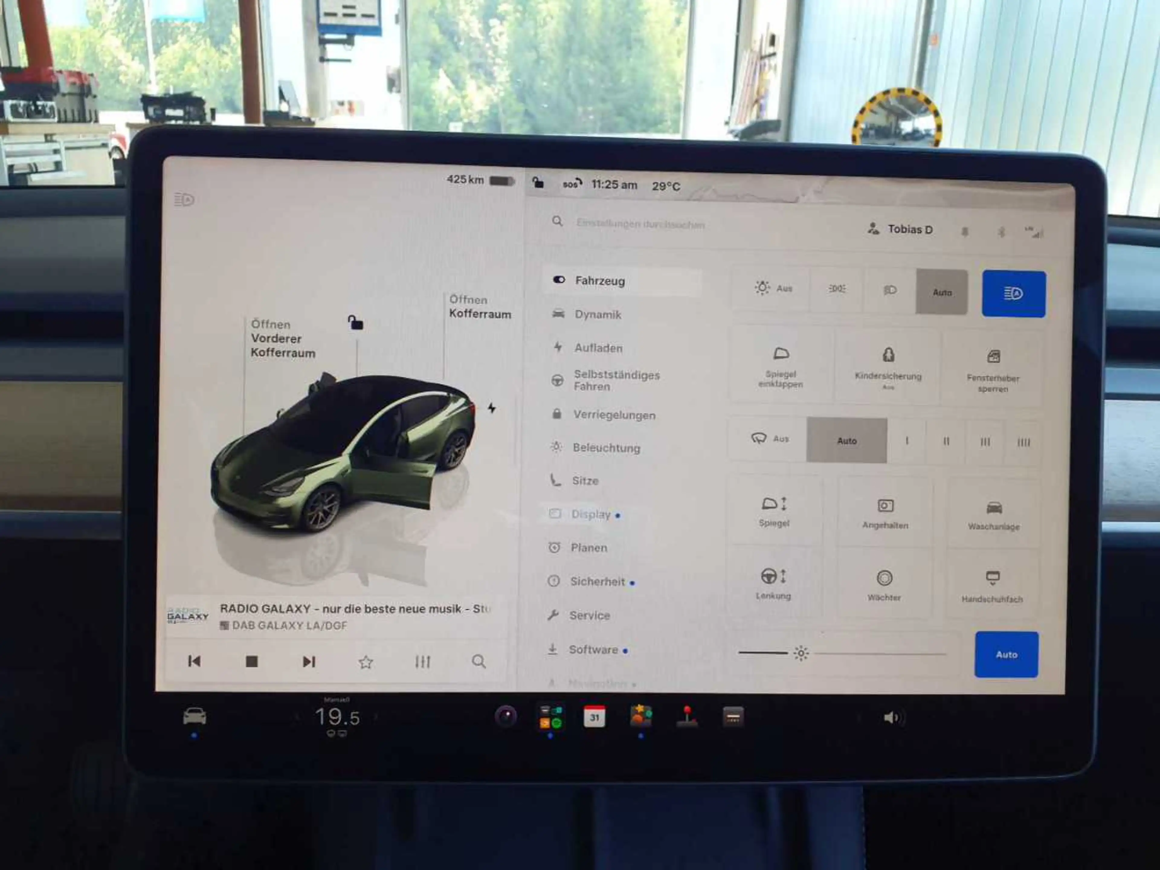 Tesla Model 3 Long Range Dual Motor NAVI LED LEDER SHZ RFK AHK — photo 8