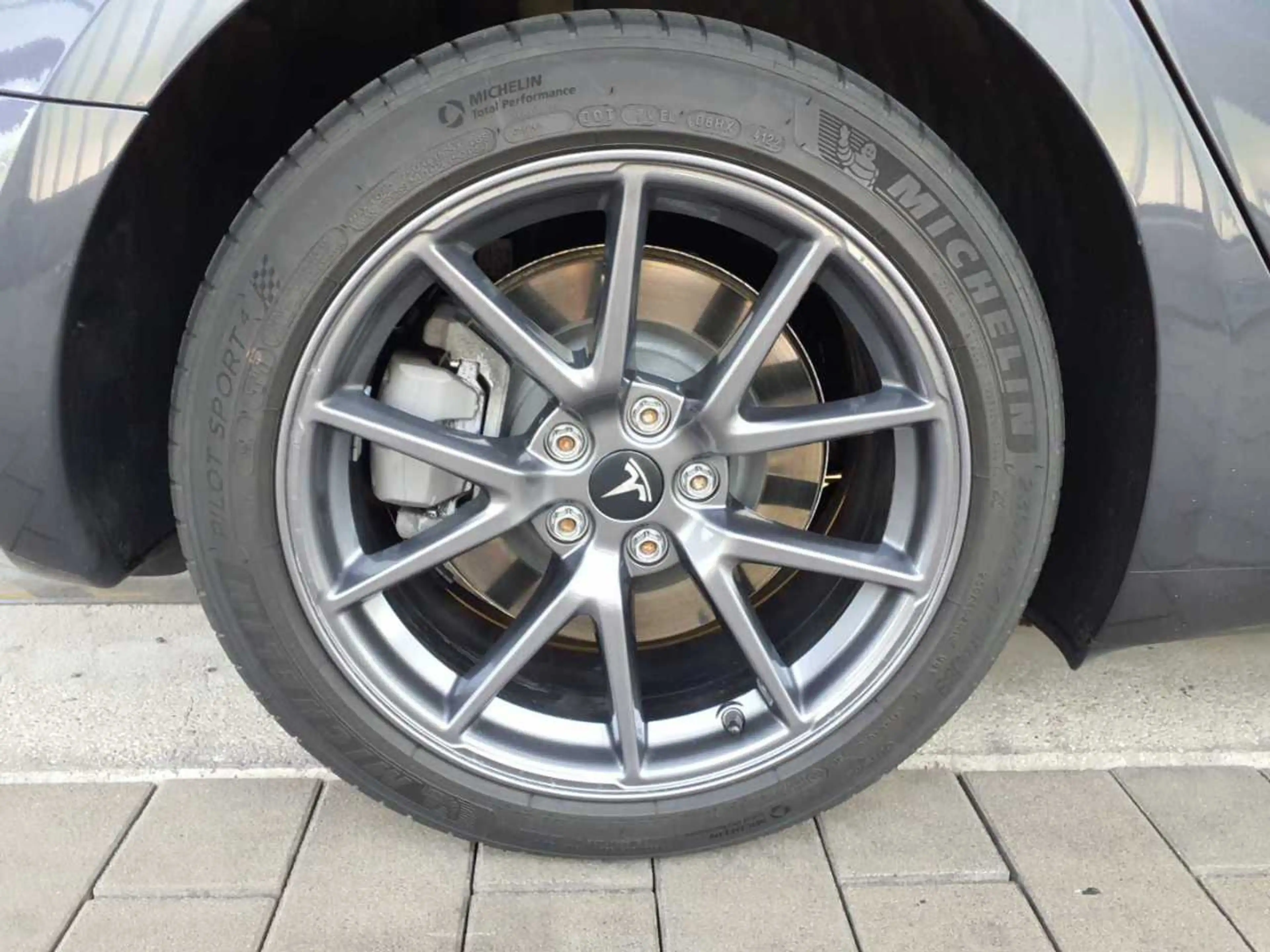 Tesla Model 3 Long Range Dual Motor NAVI LED LEDER SHZ RFK AHK — photo 12