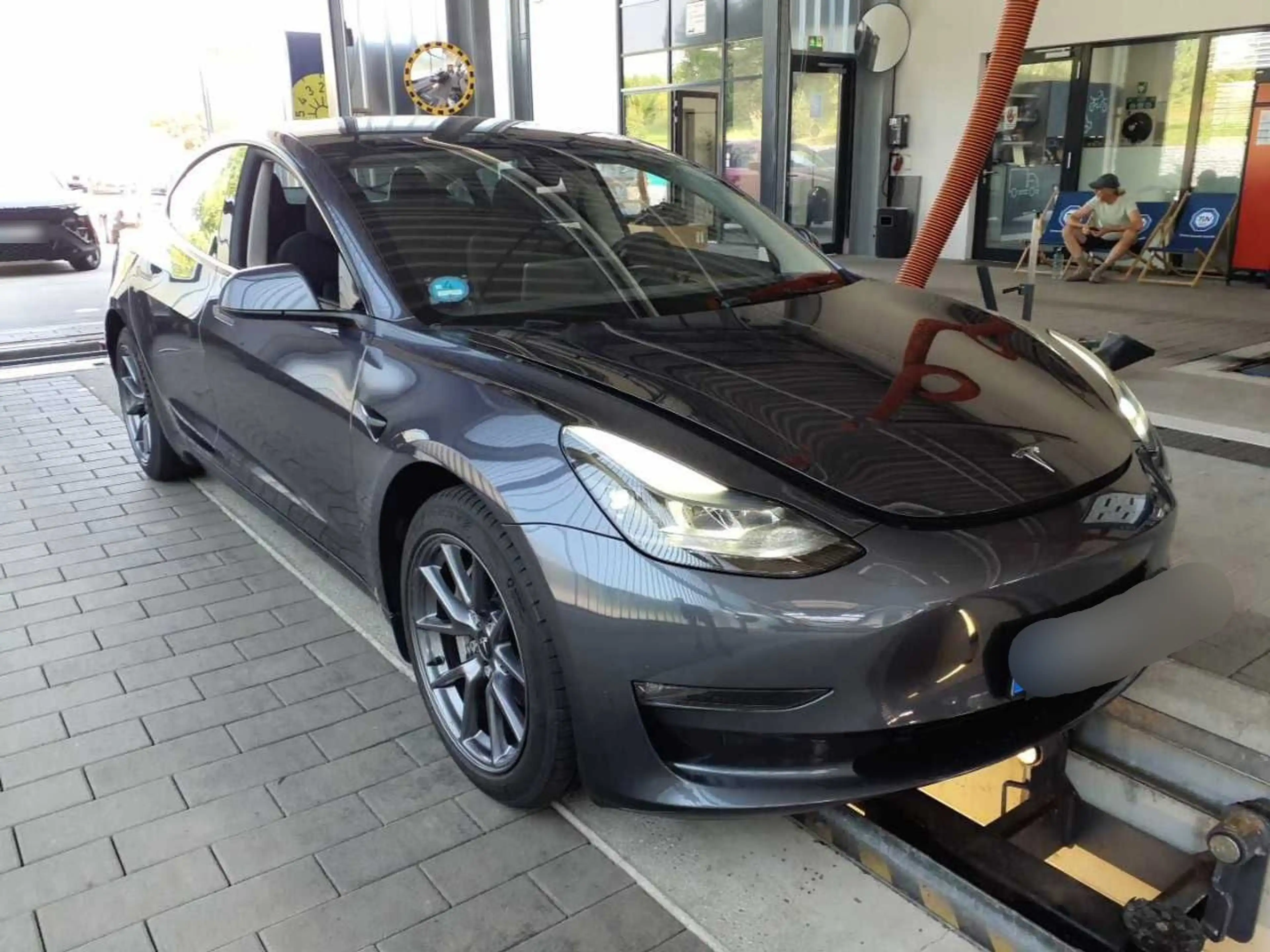 Tesla Model 3 Long Range Dual Motor NAVI LED LEDER SHZ RFK AHK — photo 4