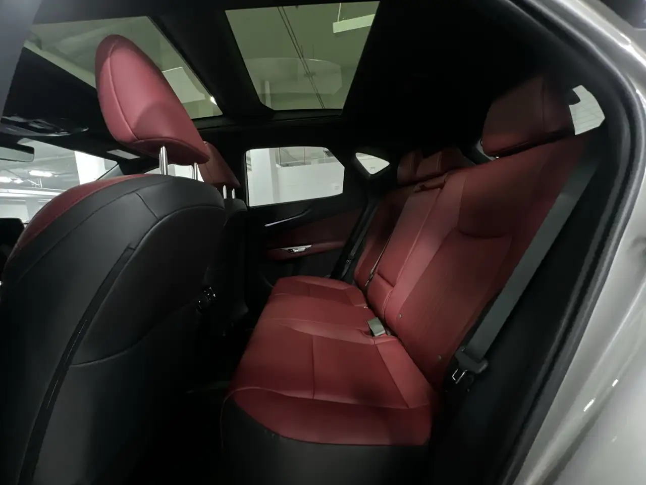 Lexus NX снимка Lexus NX