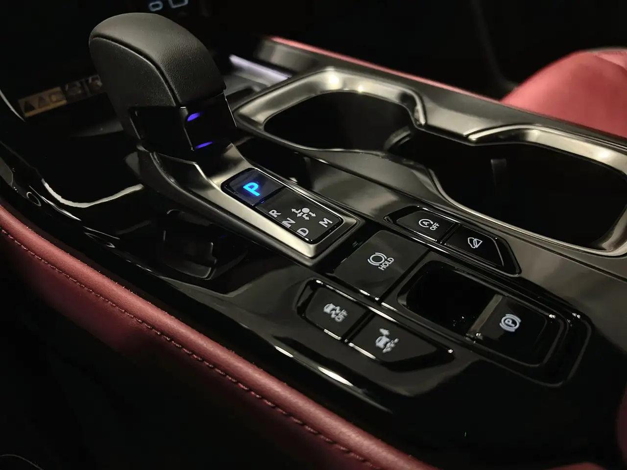 Lexus NX снимка Lexus NX